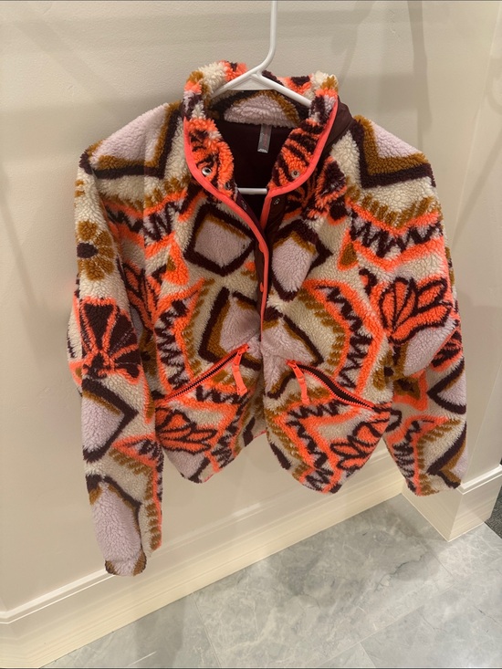 Free People Jackets & Blazers - Women’s Printed Sherpa Fleece Jacket - Pink & Orange free people hit the slopes